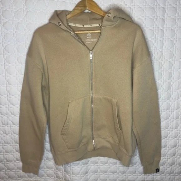 Free Planet Hoodie Beige Women's High Quality Brand Sz S Comfy Cozy - Picture 2 of 12